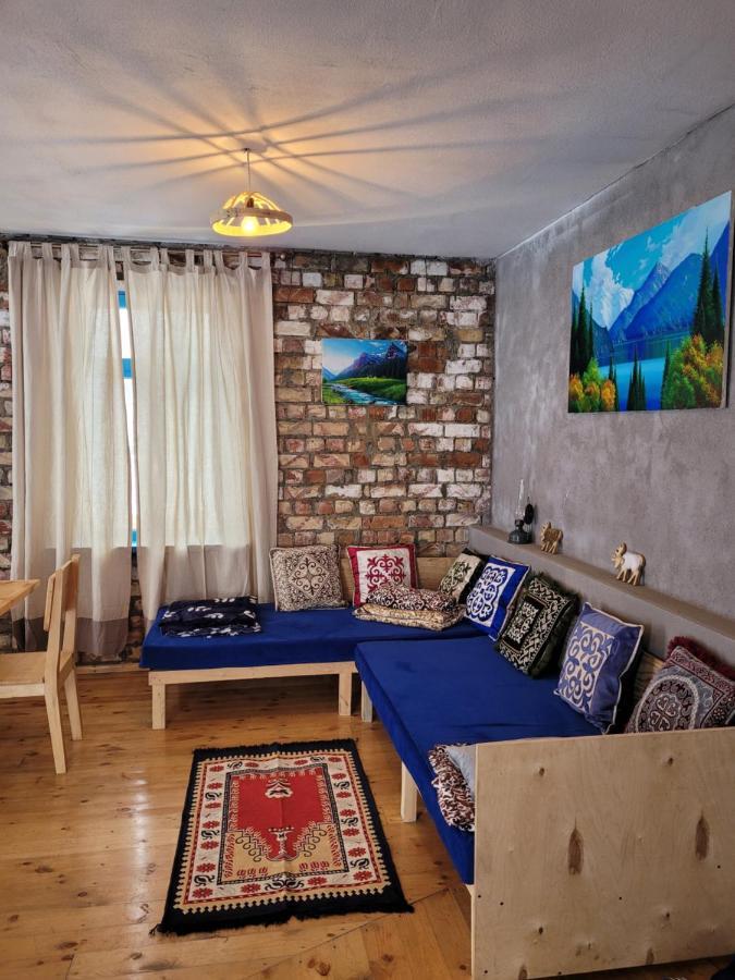 Darya Hostel Jyrgalan Buitenkant foto